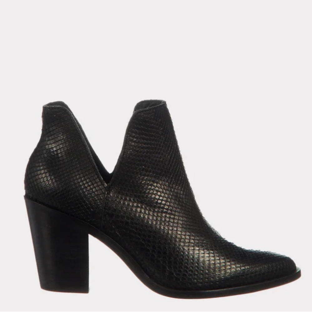 Lucchese Alma Exotic Boots.